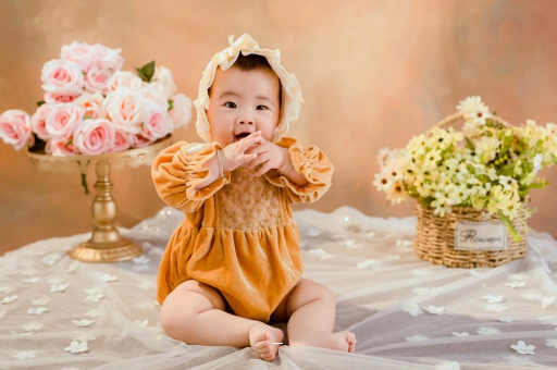 酒泉宝宝吐舌头怎么回事 酒泉宝宝吐舌头怎么回事